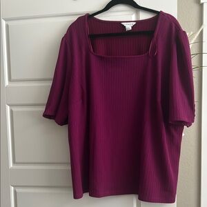 Women's Burgundy/purple hue Top
